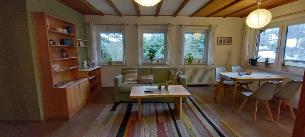 Ferienhaus "Am Schleifenbach" Saalfeld Saale Exterior foto